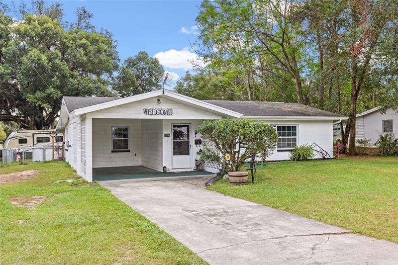 38548 12th Ave, Zephyrhills, FL 33542 - MLS T3411732 - Coldwell Banker