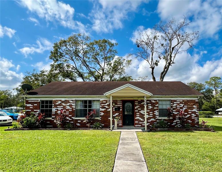 1115 N Maryland Ave, Plant City, FL 33563 MLS T3413909 Coldwell Banker