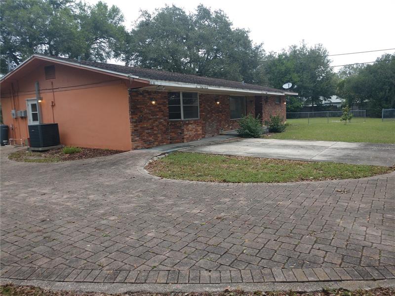 904 Woodland Dr, Seffner, FL 33584 MLS T3414015 Coldwell Banker