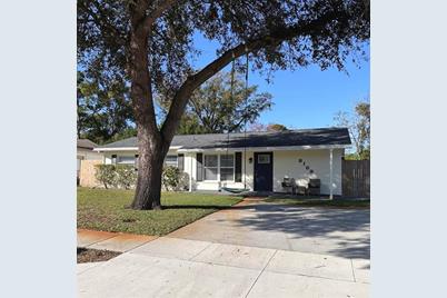 8169 82nd Avenue, Seminole, FL 33777 - Photo 1