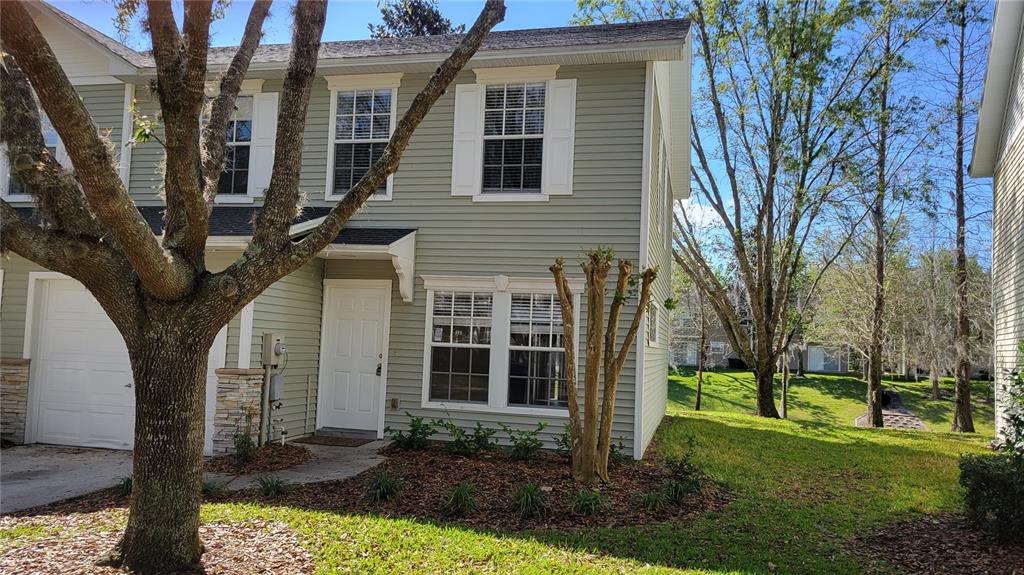 2915 Amber Oak Dr, Valrico, FL 33594 MLS T3435546 Coldwell Banker