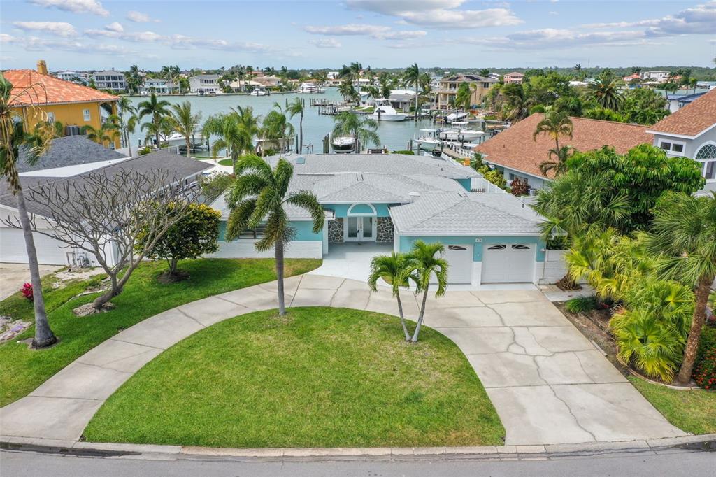 428 Bath Club Blvd N, North Redington Beach, FL 33708 MLS T3436696