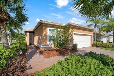 15702 Crystal Waters Drive, Wimauma, FL 33598 - Photo 1