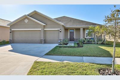 609 Wabash Breeze Circle, Ruskin, FL 33570 - Photo 1