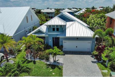 534 Bimini Bay Boulevard, Apollo Beach, FL 33572 - Photo 1