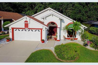 889 Crestridge Circle, Tarpon Springs, FL 34688 - Photo 1