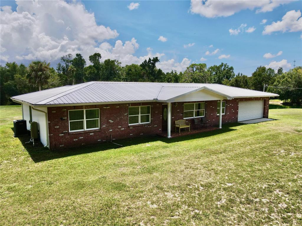 809 E Keysville Rd, Plant City, FL 33567 MLS T3451784 Coldwell Banker