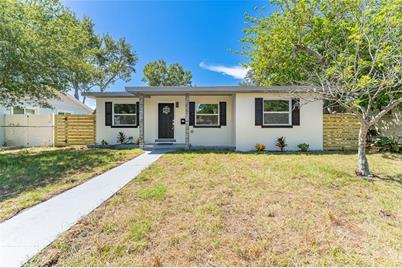 6534 1st Avenue S, Saint Petersburg, FL 33707 - Photo 1
