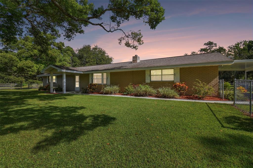 4914 Thonotosassa Rd, Plant City, FL 33565 MLS T3467009 Coldwell Banker