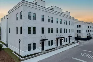 1218 E Kay St, Tampa, FL 33602 - Photo 1