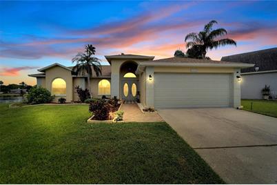 811 Christina Circle, Oldsmar, FL 34677 - Photo 1