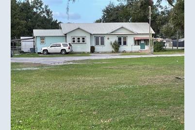 10011 Davis Street, Gibsonton, FL 33534 - Photo 1