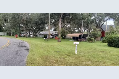 25614 Fishermans Road, Paisley, FL 32767 - Photo 1