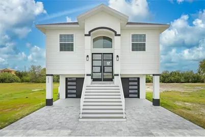 510 Estuary Shore Lane, Apollo Beach, FL 33572 - Photo 1