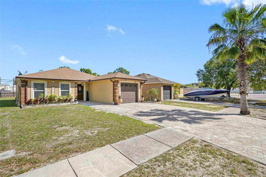 8303 Redbraes Dr, Tampa, FL 33615 - MLS T3512877 - Coldwell Banker