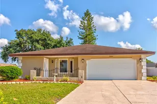 1810 Haverford Ave, Sun City Center, FL 33573 - Photo 1