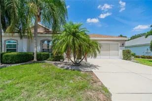 912 Oxford Park Dr, Sun City Center, FL 33573 - Photo 1