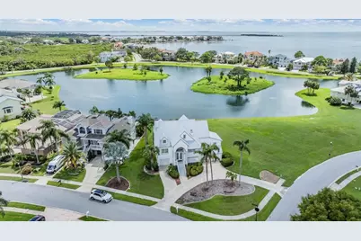 2118 Harbour Watch Drive, Tarpon Springs, FL 34689 - Photo 1