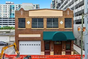 1121 E Twiggs St, Tampa, FL 33602 - Photo 1