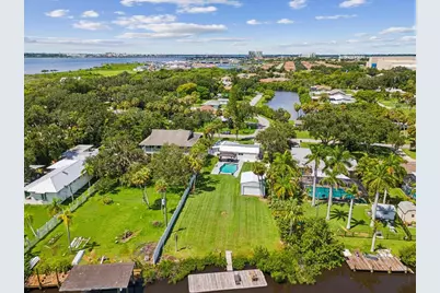 352 Highland Shores Drive, Ellenton, FL 34222 - Photo 1