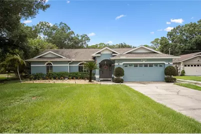 6910 W Creek Drive, Tampa, FL 33615 - Photo 1