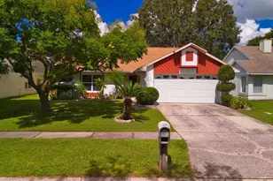 2011 Green Juniper Ln, Brandon, FL 33511 - Photo 1