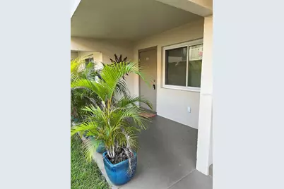 6700 1st Avenue S #107, Saint Petersburg, FL 33707 - Photo 1