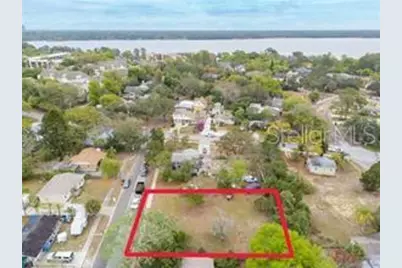 1308 E Lemon Street, Tarpon Springs, FL 34689 - Photo 1