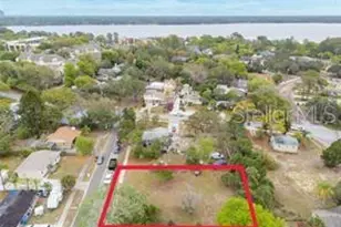 1308 E Lemon St, Tarpon Springs, FL 34689 - Photo 1