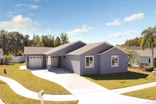 8448 Red Roe Dr, New Port Richey, FL 34653 - Photo 1