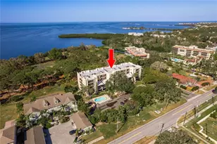 206 Tarpon Point, Tarpon Springs, FL 34689 - Photo 1