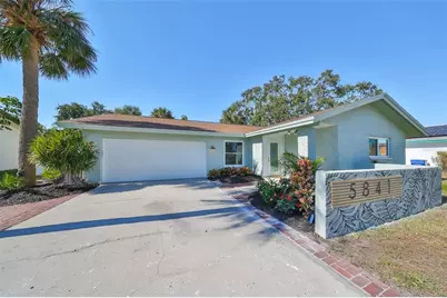 5841 27th Street S, Saint Petersburg, FL 33712 - Photo 1