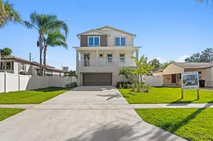 4010 Huntington St NE, Saint Petersburg, FL 33703 - Photo 1