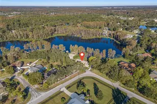 905 Lake Fuller Dr, Lutz, FL 33548 - Photo 1