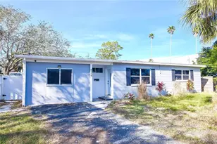 4234 Harrisburg St NE, Saint Petersburg, FL 33703 - Photo 1