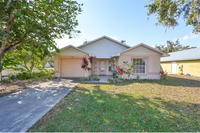 11 Leaning Palm Court, Plant City, FL 33563 - Photo 1