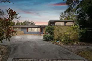 1824 Southwood Ln, Clearwater, FL 33764 - Photo 1