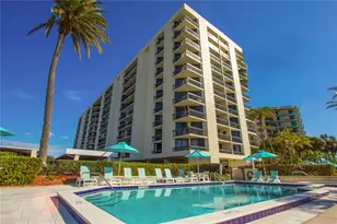 690 Island Way, Clearwater Beach, FL 33767 - Photo 1