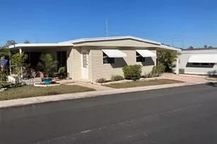 52 Frangipani Cir, Largo, FL 33770 - Photo 1