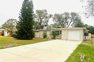 4135 Helena St NE, Saint Petersburg, FL 33703 - Photo 1
