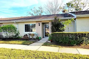1000 Dunrobin Dr, Palm Harbor, FL 34684 - Photo 1