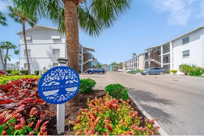 2113 Canal Drive #B2, Bradenton, FL 34207 - Photo 1