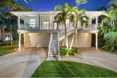 1051 Point Seaside, Crystal Beach, FL 34681 - Photo 1