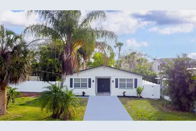 715 Virginia Ave, Tarpon Springs, FL 34689 - Photo 1