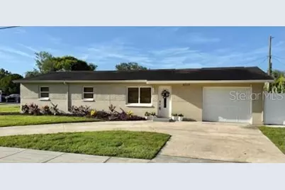 6310 57th Avenue N, Saint Petersburg, FL 33709 - Photo 1