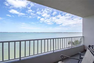 5279 Isla Key Blvd S, Saint Petersburg, FL 33715 - Photo 1