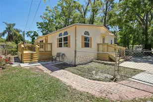 12519 Cambridge Ave, Tampa, FL 33624 - Photo 1