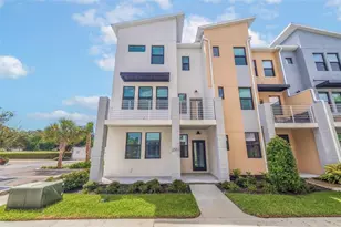 2557 11th Pl N, Saint Petersburg, FL 33713 - Photo 1