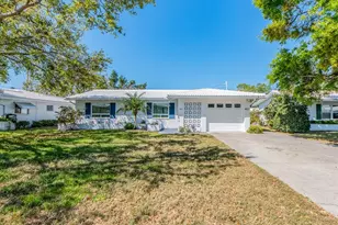 8622 140th Way, Seminole, FL 33776 - Photo 1