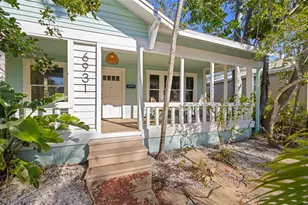 6931 3rd St N, Saint Petersburg, FL 33702 - Photo 1